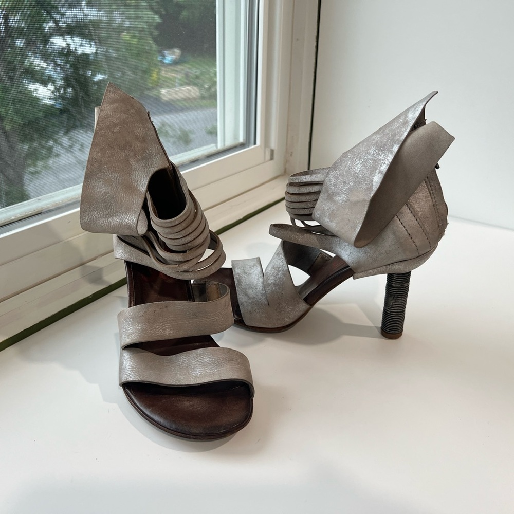 A.S.98 Metallic Silver Gray Strappy Sculpted Heel Sandals 37
